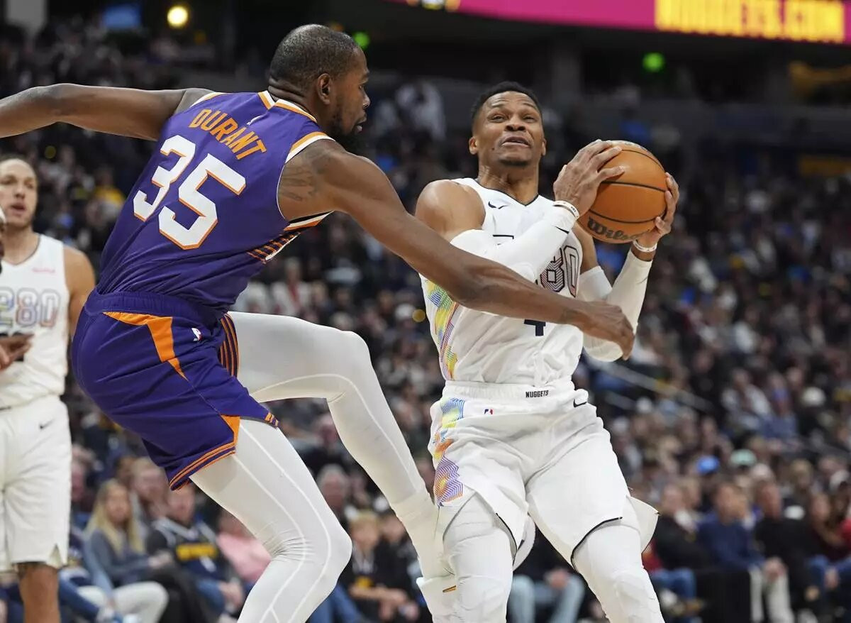 Bersama Jokic, Westbrook Berhasil Membawa Nuggets Lumat Suns