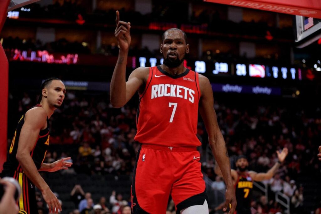 Rockets Hentikan Kemenangan 11 Beruntun Hawks
